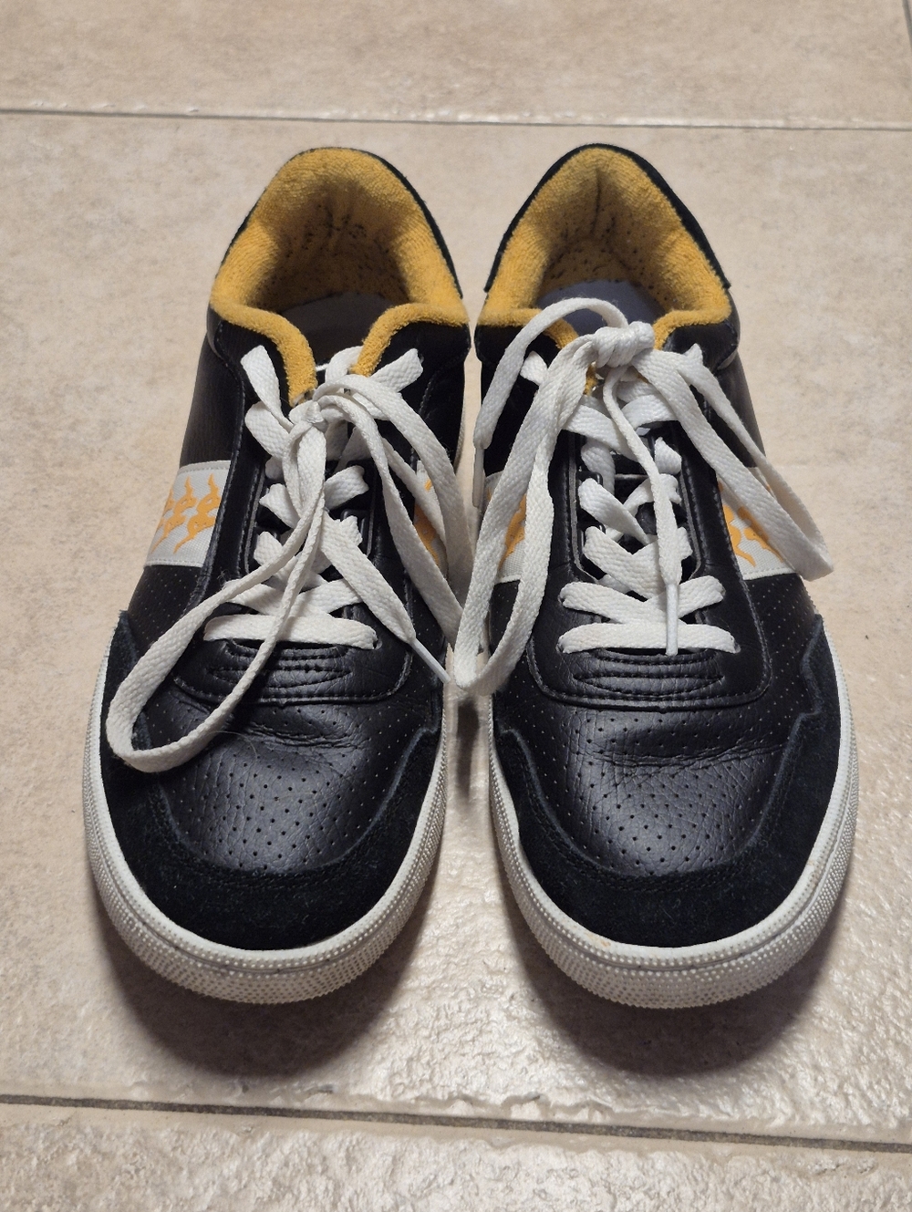 Black & Gold Kappa Sneakers